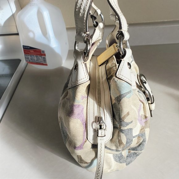 Euc Coach Soho Linen Lynne Signature C's Hobo Shoulder Bag Purse - Picture 6 of 10